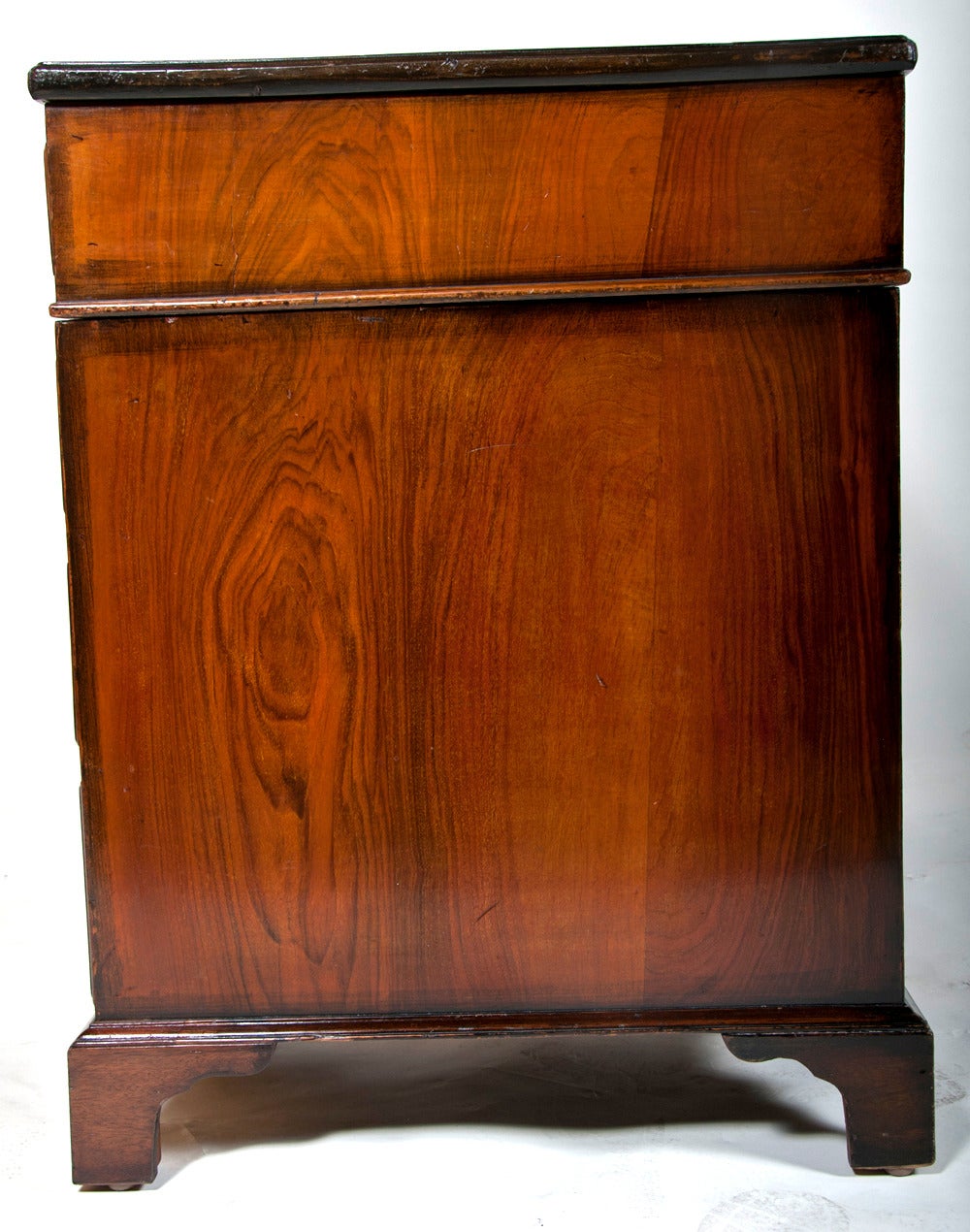 English Walnut and Burled Walnut Pedestal Desk, c. 1900 2
