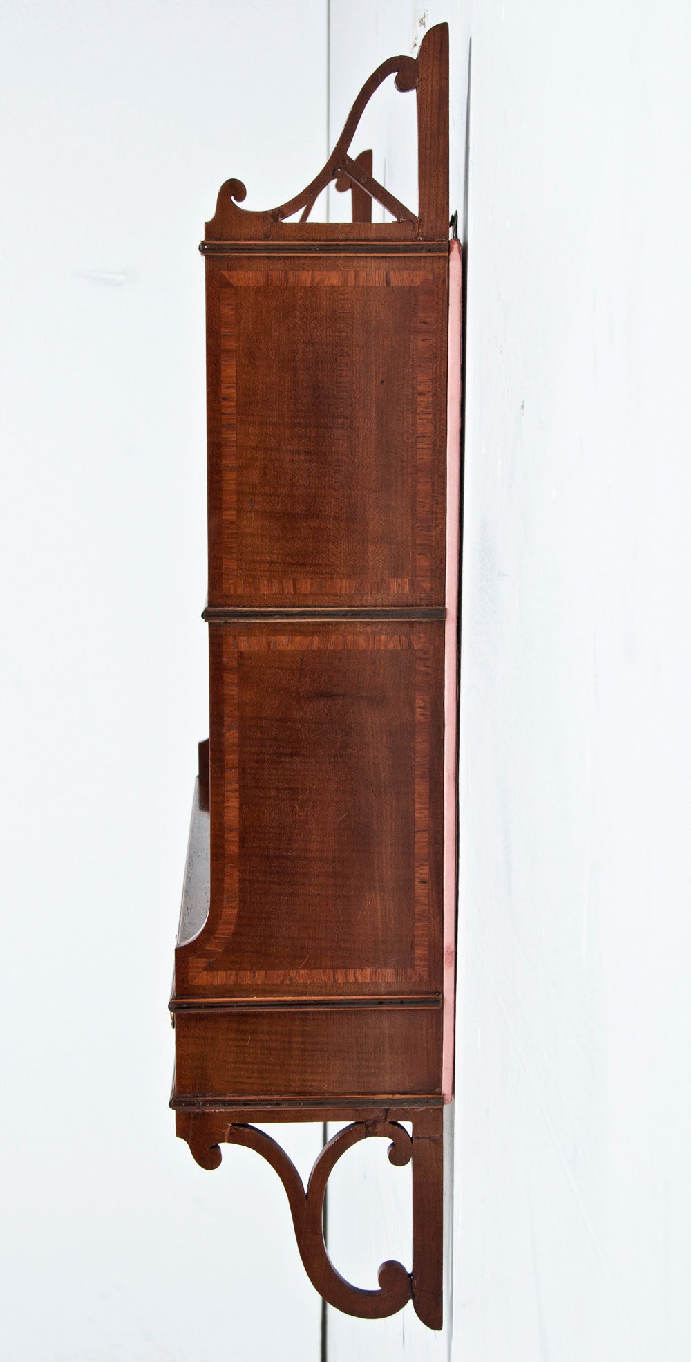 Georgian Partridge Wood Shelf with Two Drawers, circa 1800 1