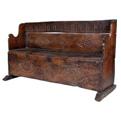 Provincial Elm Small Scaled Bench with Back, circa 1650