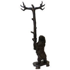Large Black Forest Carved Wood Dog Hall Tree, Switzerland circa 1900 3