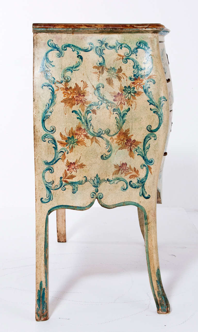 Rococo Pair of Italian Mid-20th century Painted Commodes