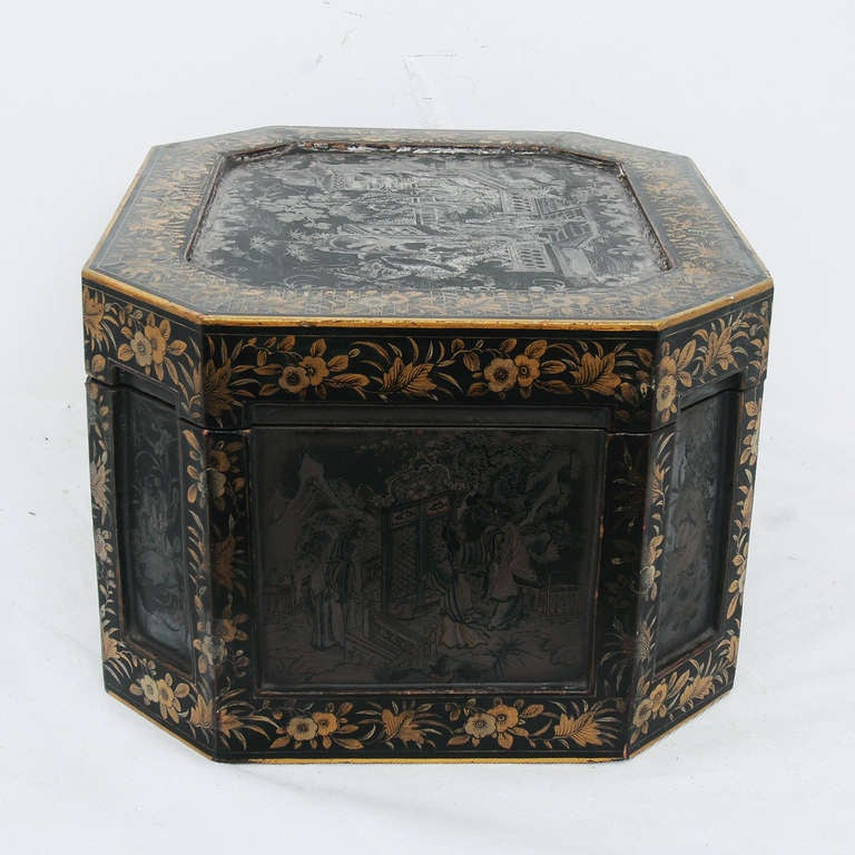 Large Chinese Export Tea Caddy In Good Condition In San Francisco, CA