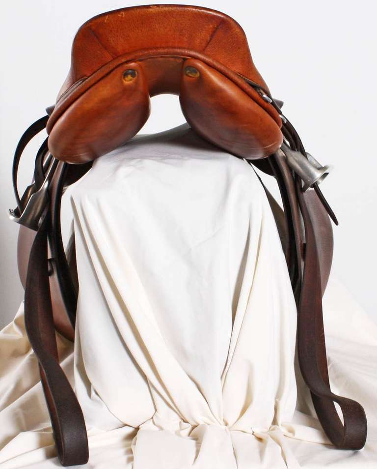 Vintage Leather Saddle by Hermes in the English style. 17