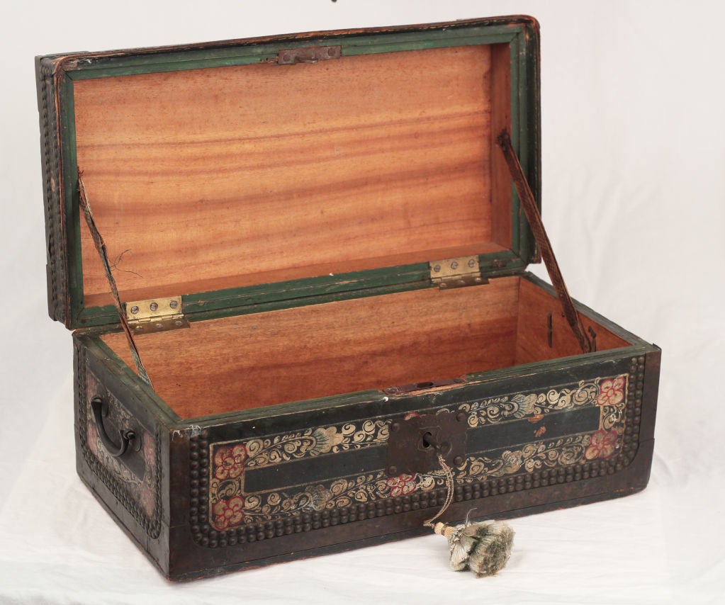 Rare Small Chinese Export Painted Camphor Box 1