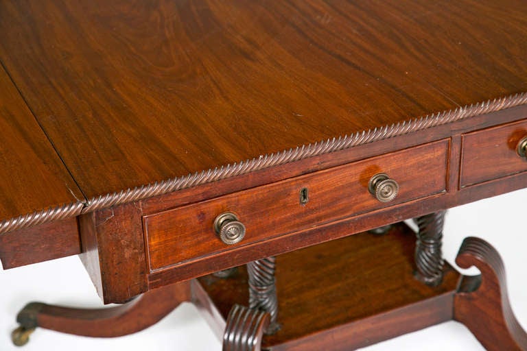 Wood Early 19th century English Regency Mahogany Sofa / Writing Table
