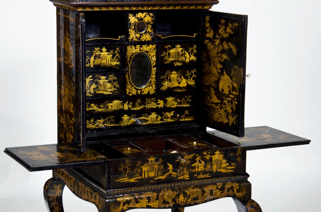 Rare Early 19th Century Chinese Export Lacquered and Gilt Secretary 2
