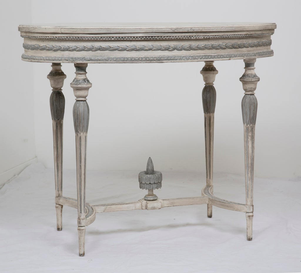20th Century Swedish Painted Gustavian Style Table