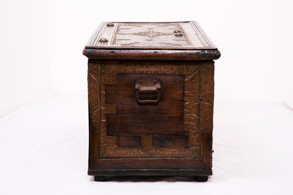 Scarce Old Zanzibar Trunk 5