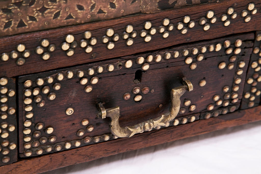 Scarce Old Zanzibar Trunk 1