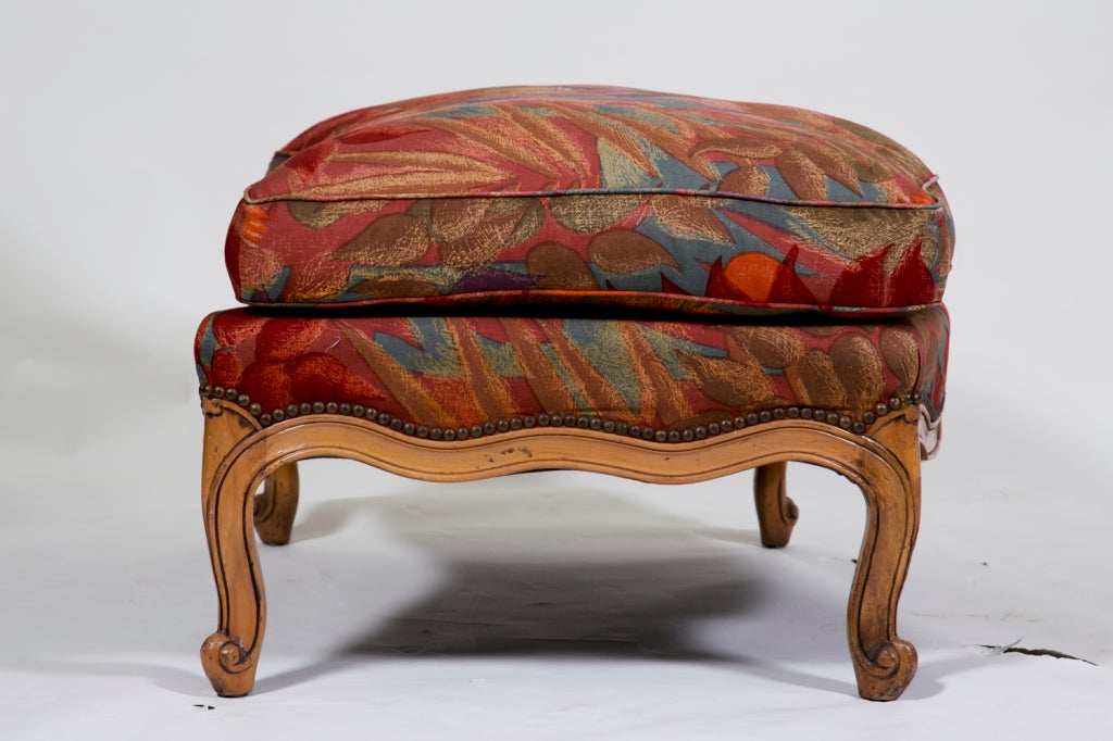 Wood Vintage Club Chair & Ottoman