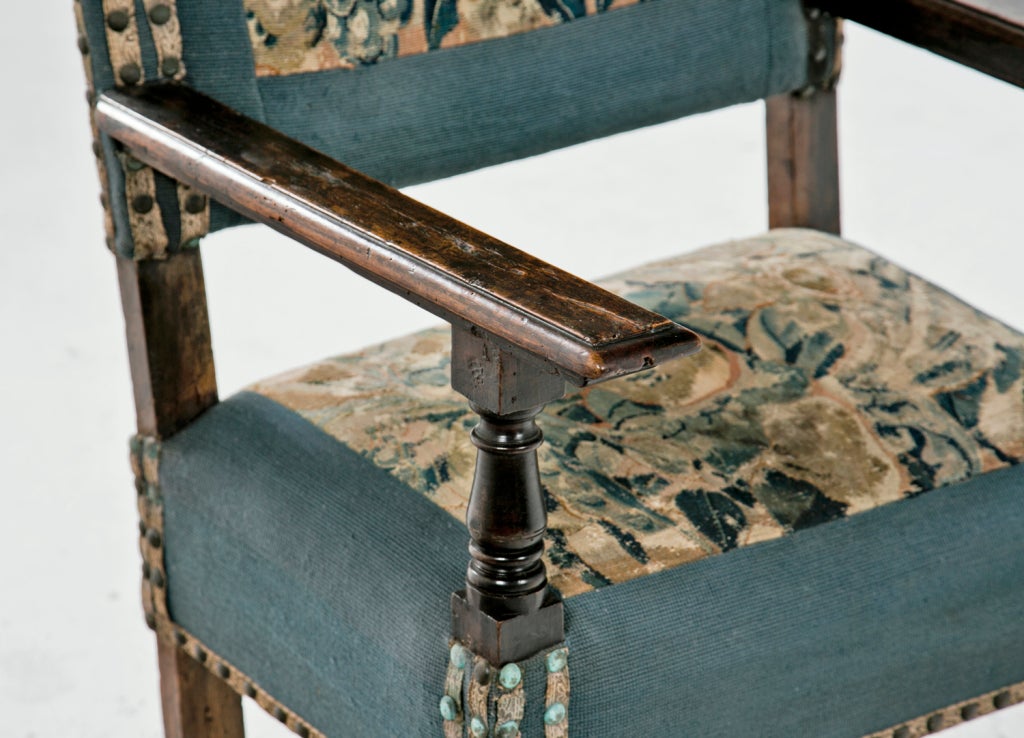 18th Century and Earlier Italian Walnut Arm Chair, 17th century