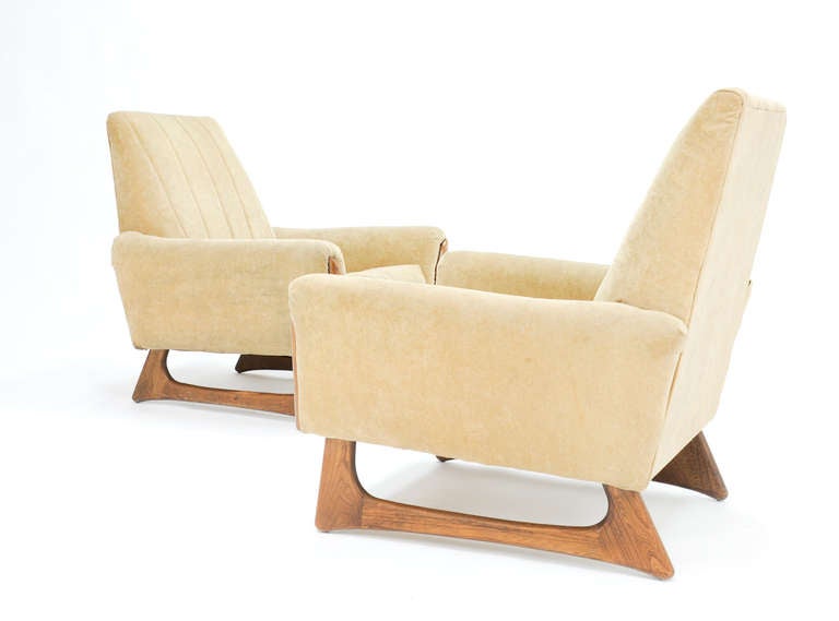 A Wonderful Pair of Club Chairs by Adrain Pearsall for Craft Assoc In Good Condition In Portland, OR
