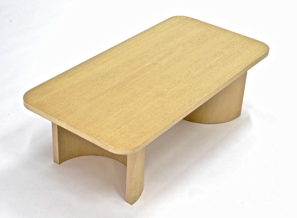 Mid-20th Century Gilbert Rohde for Herman Miller Coffee Table