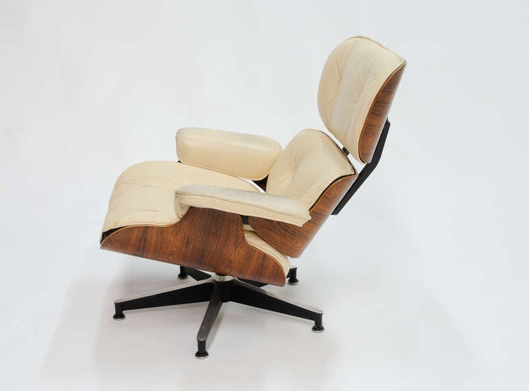 Charles and Ray Eames 670 / 671 Rosewood Lounge Chair for Herman MIller 2