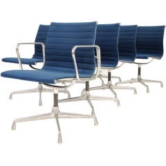 Robert Propst's Aluminum Group Chairs by Charles and Ray Eames