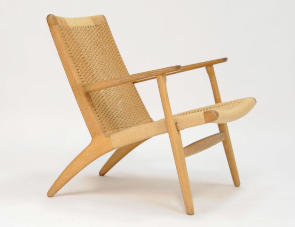 Wenger's CH-25 LOunge chair for Carl Hansen and Sons. Arm Height is 21
