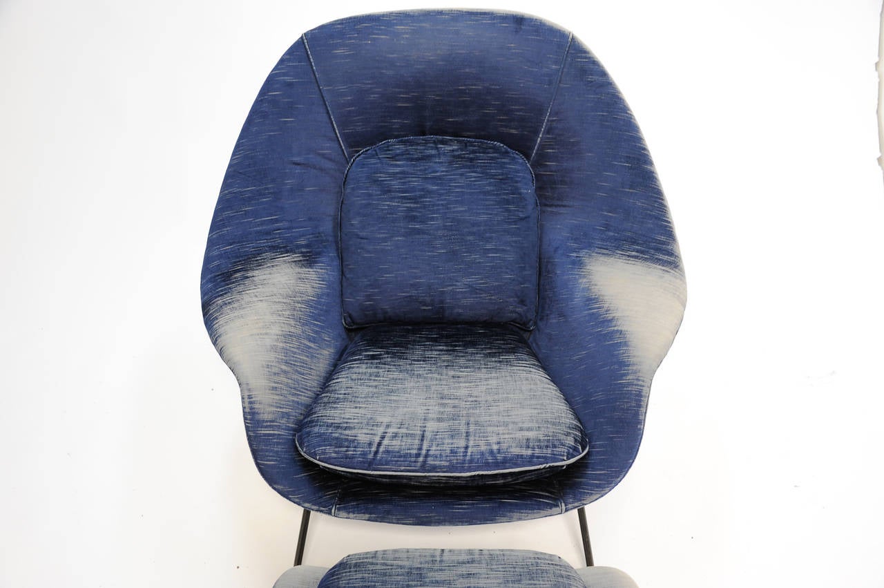 Mid-Century Modern Early Eero Saarinen for Knoll Womb Lounge Chair and Ottoman