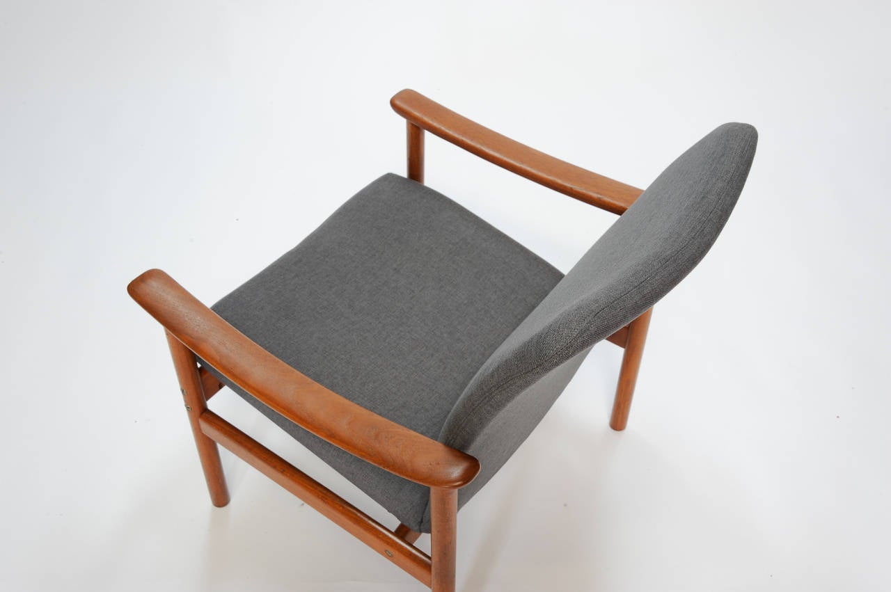 Mid-20th Century Pair of Ole Wanscher for Frances and Sons Easy Chairs