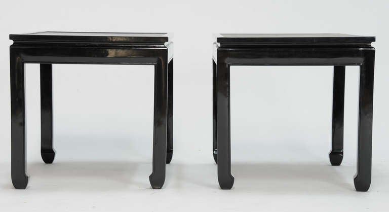 Pair of Black Lacquered End Tables with Leather Top after Paul Laszlo In Excellent Condition For Sale In Portland, OR