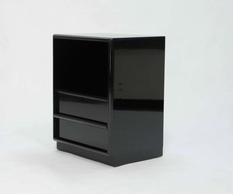 American Pair of Ebonized, Lacquered T.H. Robsjohn-Gibbings Nightstands