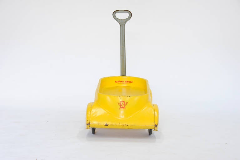 yellow wagon