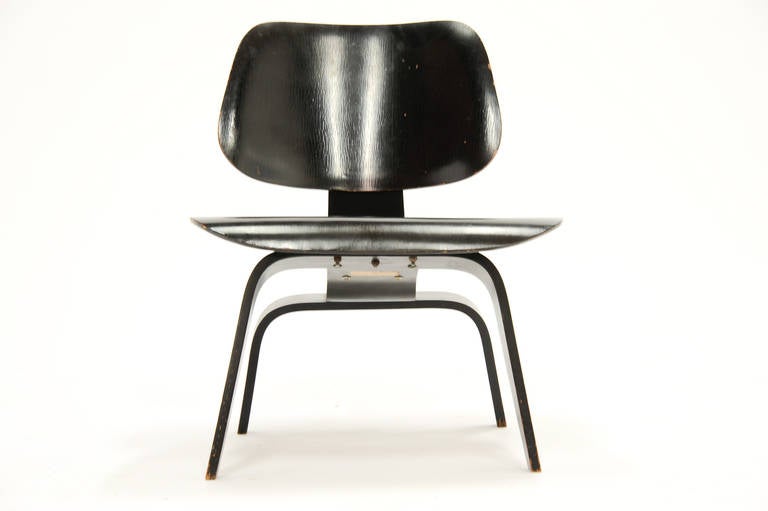 A wonderful example of rare LCW pre production LCW for Evans and Eames.  the is a second year model that was made in 1947.  The chair has all it's original parts and pieces.