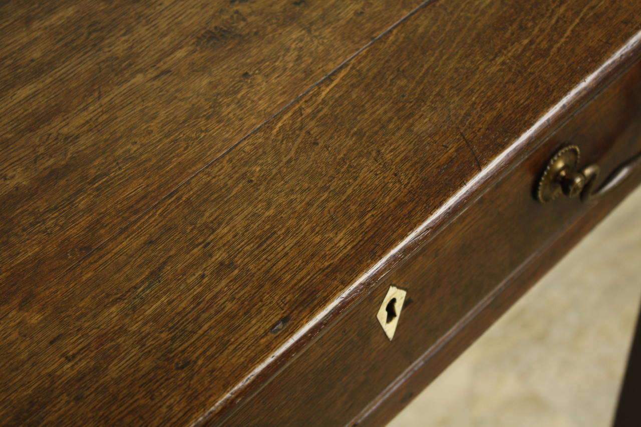 Wood Antique Welsh Period Oak Side Table