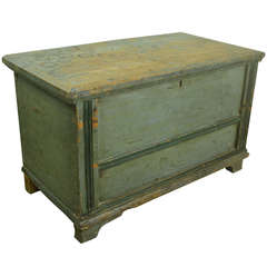 Antique coffre à couvertures peint en bleu