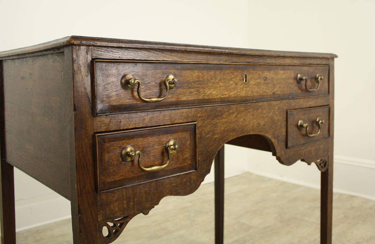 Antique Period Oak Welsh Lowboy 2