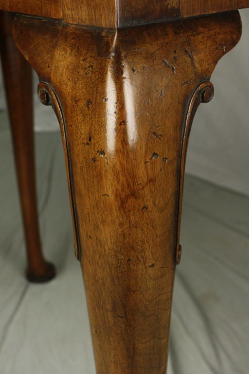 Vintage Queen Anne Style Walnut Side Table, Herringbone Inlay 2