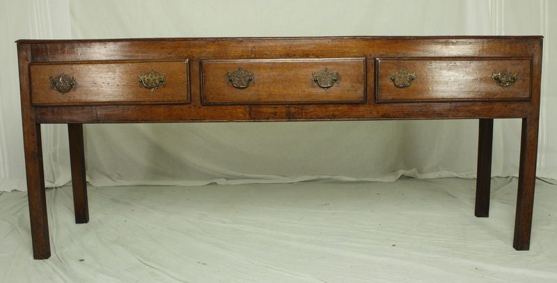 Antique English Three Drawer Oak Server In Good Condition In Port Chester, NY