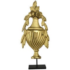 Antique Carved and Gilded 18th Century Italian Floral Ornament