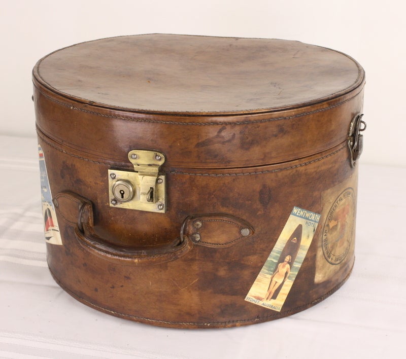 Antique Rare Travel Round Case Brown Hat Box Horseshoe w/Leather Rope &  Strap