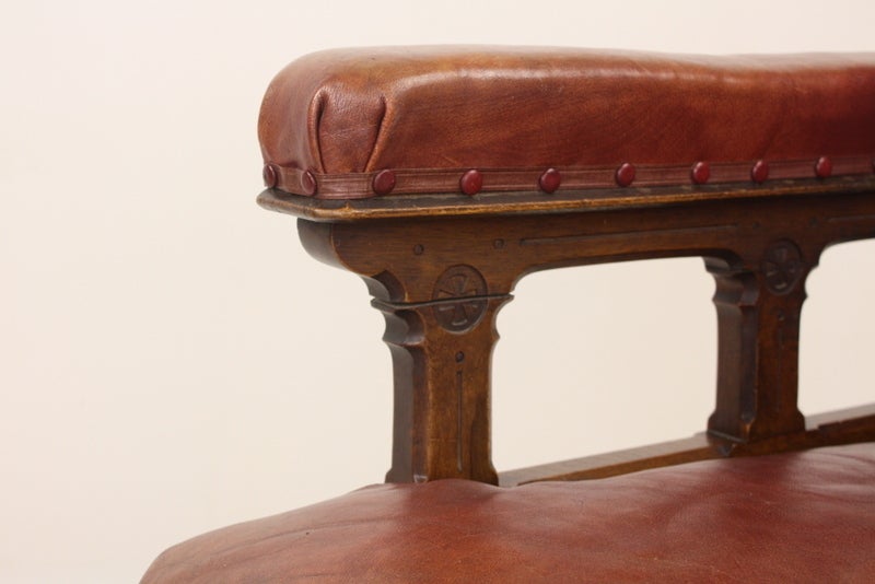 Early Arts & Crafts English Leather Armchair 3