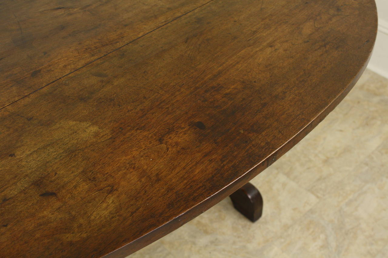 Antique Oval Walnut Wine Table In Good Condition In Port Chester, NY