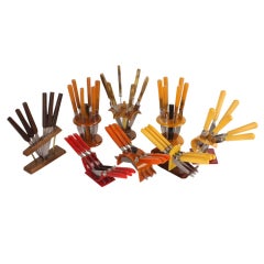 Eight Sets of French Deco Bakelite Hors D'oeuvres Knives 4