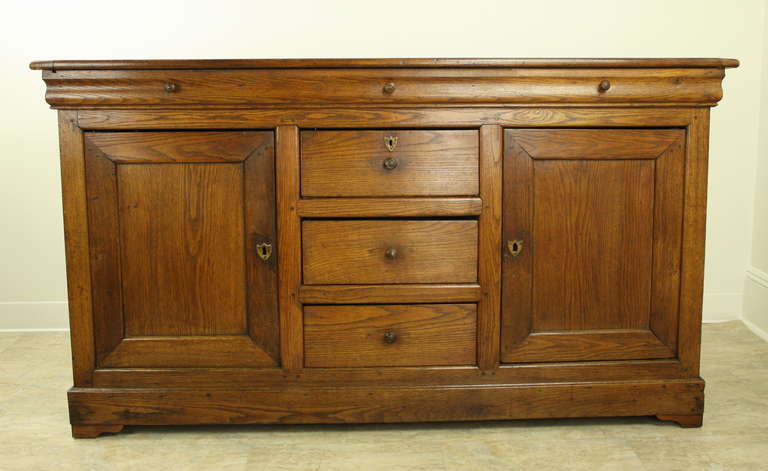Antique French Louis Philippe Oak Sideboard In Good Condition In Port Chester, NY