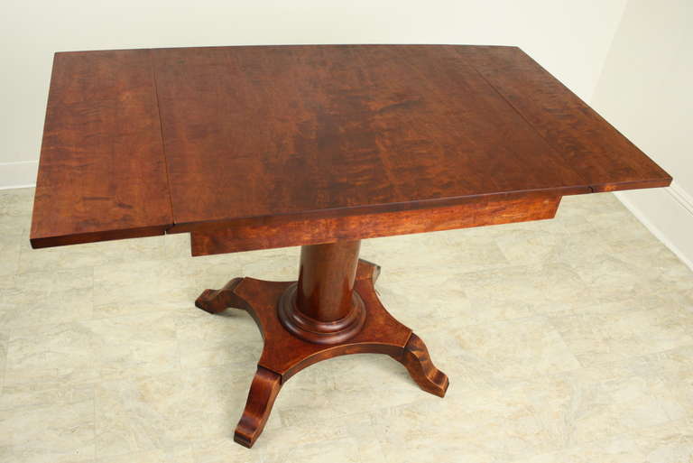This table is a very lovely and graceful piece.  It is the correct height and so is suitable for an eating table, either a small breakfast table or a small dining room table.  It will also make a unique center table. A very nice, more formal small