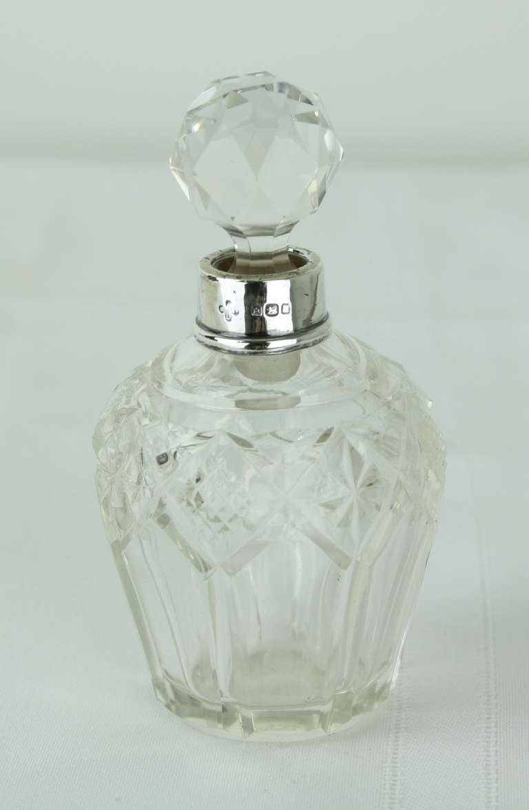 Collection of Four Antique Hallmarked Silver and Crystal Perfume Bottles In Good Condition In Port Chester, NY