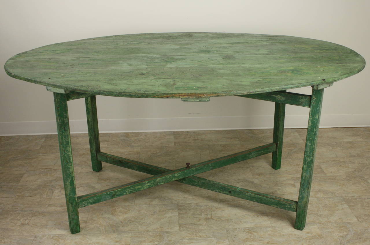 Antique French Green-Painted Oval  Vendange Table 1