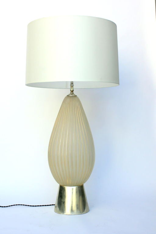 Exceptional Pair of Large Seguso Lamps with Gold Inclusion