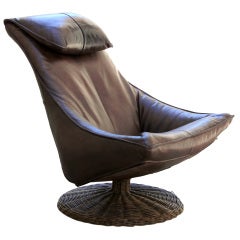 Large Gerard van den Berg Swivel Leather Lounge Chair