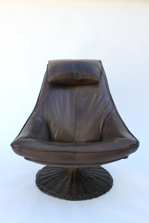 Gerard van den Berg Rattan and Leather Swivel Lounge Chair. Rattan. Original Leather - very good condition