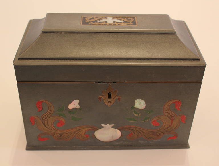 Pewter Tea Caddy Box In Good Condition In Los Angeles, CA