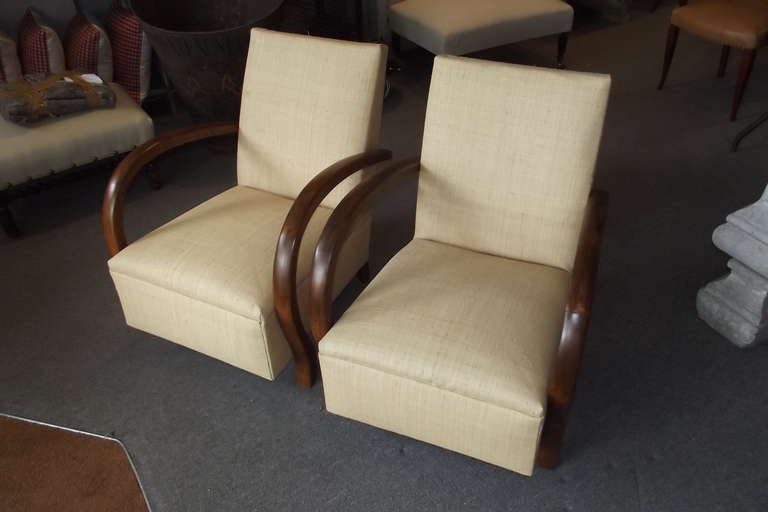 Pair of French Loop Armchairs Newly Upholstered in Raffia In Excellent Condition In Bridgehampton, NY