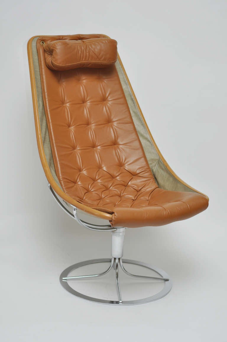 Leather Swivel Chair by Bruno Mathsson 3