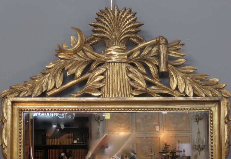 Italian Gilt Wood Mirror In Good Condition In St.amford, CT