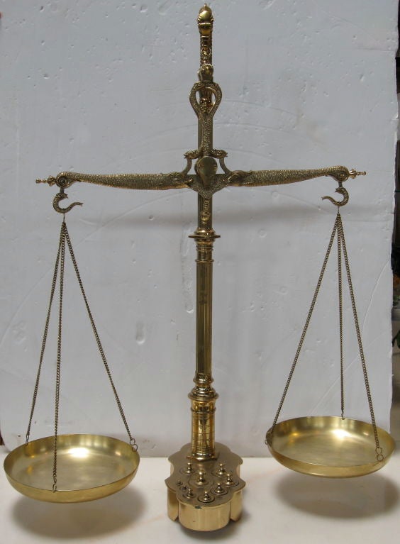 BRASS BALANCE SCALE WITH WEIGHTS 3
