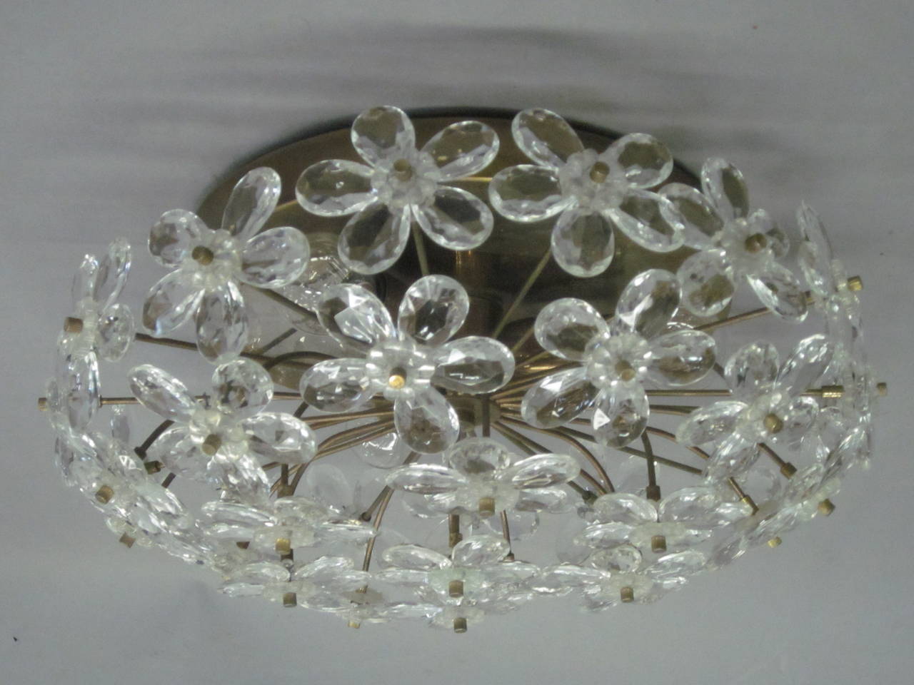 3 Italian Mid-Century Modern Murano Glass / Crystal Floral Flush Mount Fixtures In Good Condition For Sale In New York, NY