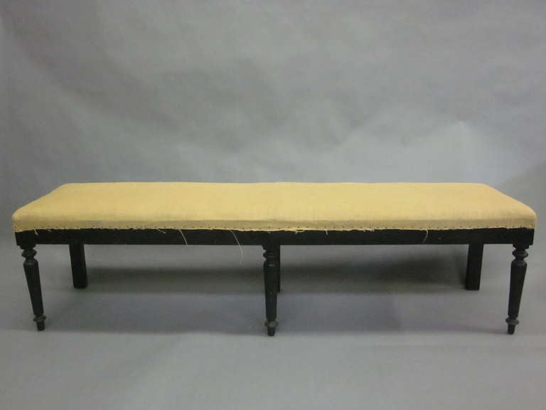 Two Large French Mid-Century Modern Neoclassical Carved Wood Benches circa 1930 In Good Condition For Sale In New York, NY